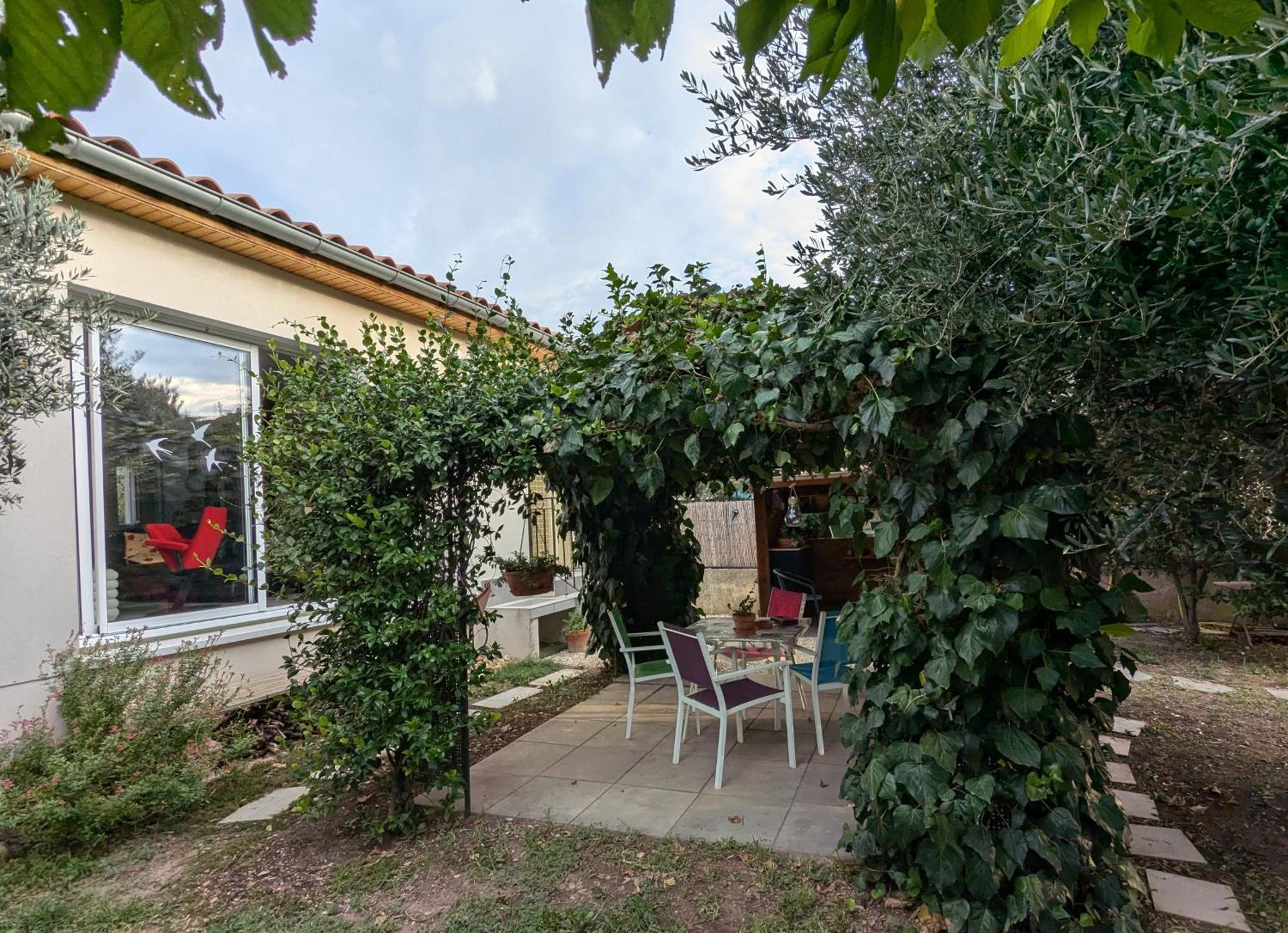 Willa La Maison Sous L'Olivier Morieres-les-Avignon Zewnętrze zdjęcie